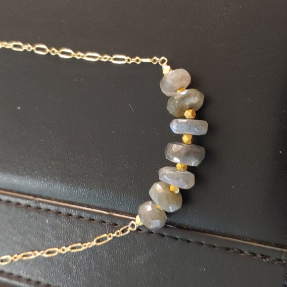 Labradorite Necklace - Picture 3 of 8